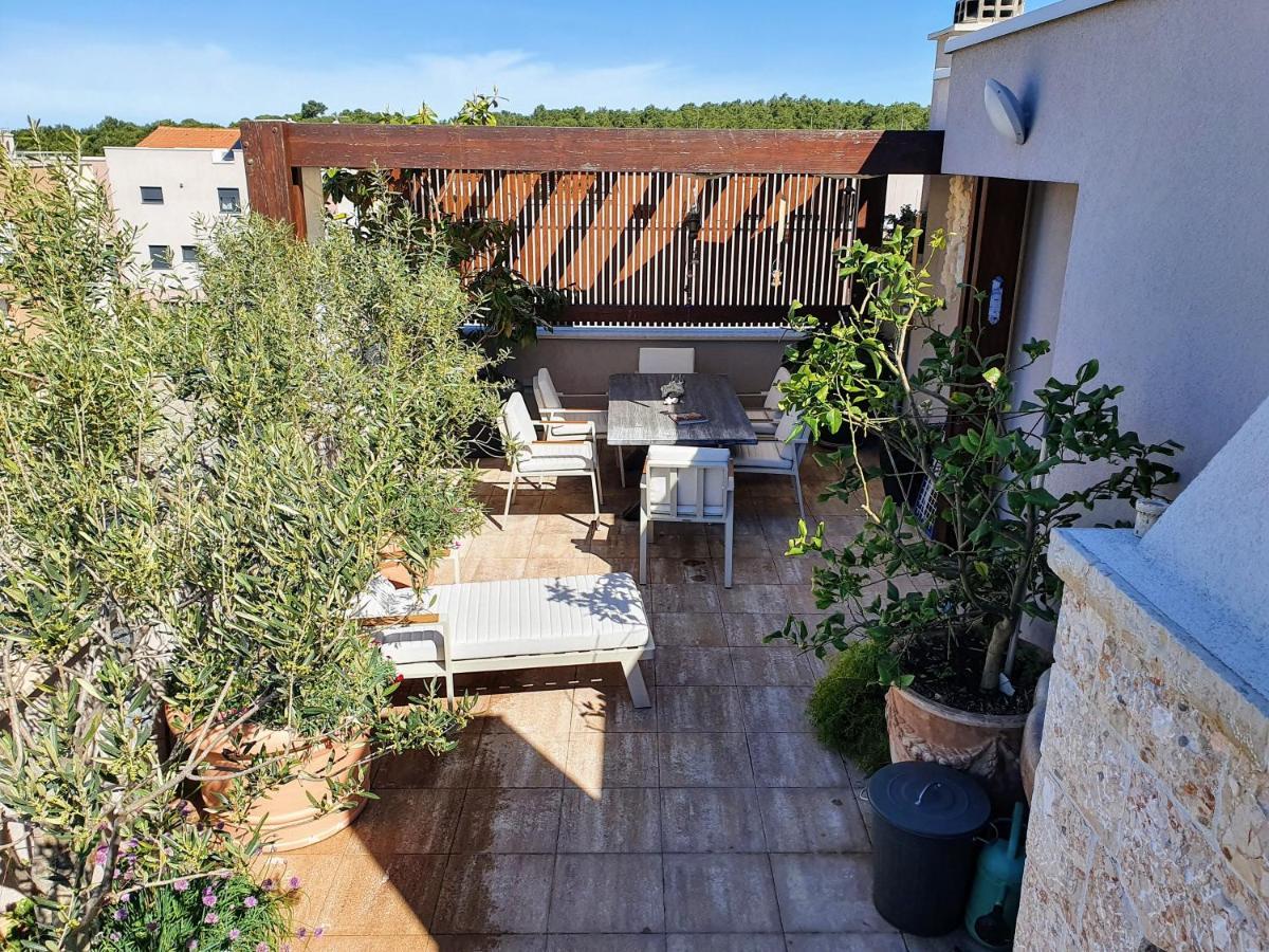 Apartment Garden Terrace Zadar Eksteriør billede